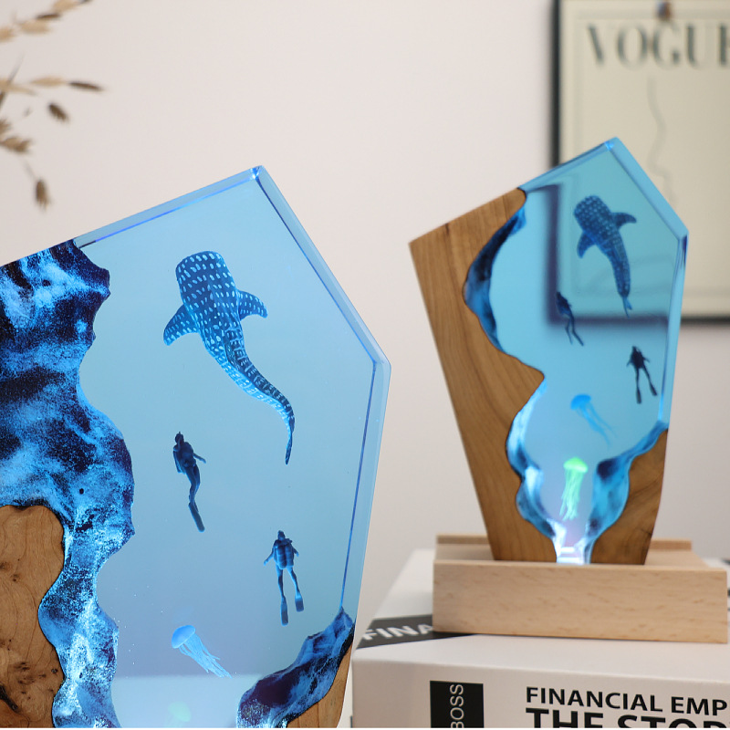 Resin Cave Whale Diver Desktop - đánh giá và giá Resin Art Wedding Gift